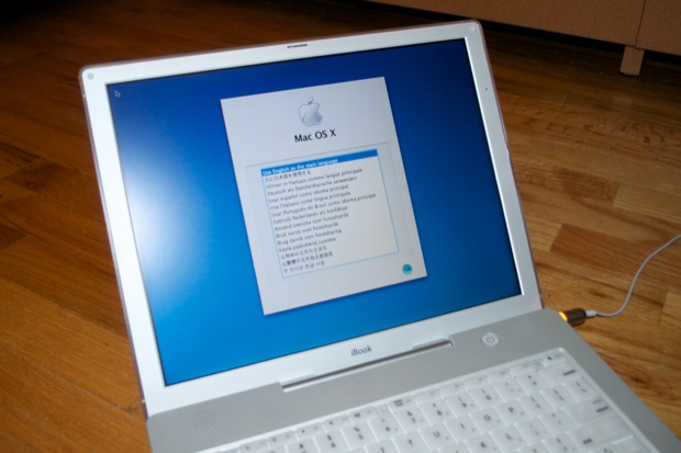 14inch_g4_ibook_a 11