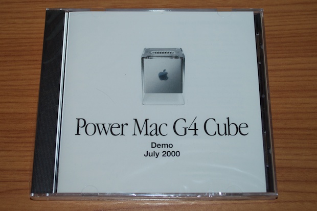 Apple_demo_CDs_0006