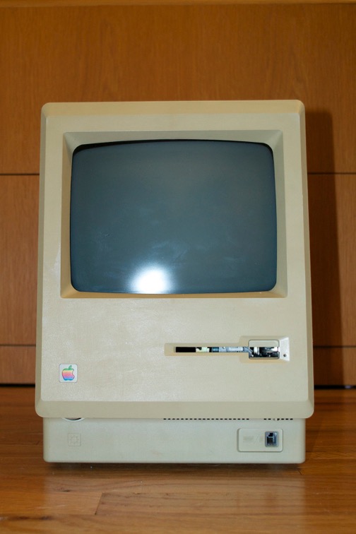 Macintosh 128K | AppleToTheCore.me